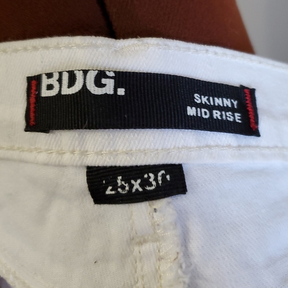 ⚪️BDG White Skinny Jeans - Picture 5 of 6